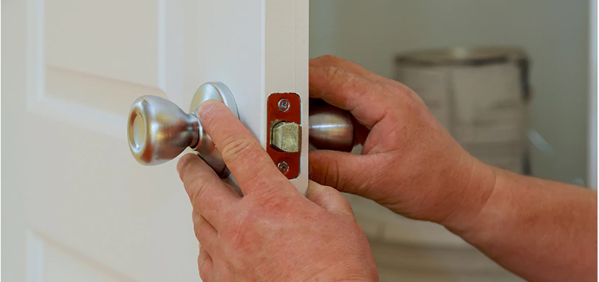 AAA Locksmiths For lock Replacement in Yonkers, New York